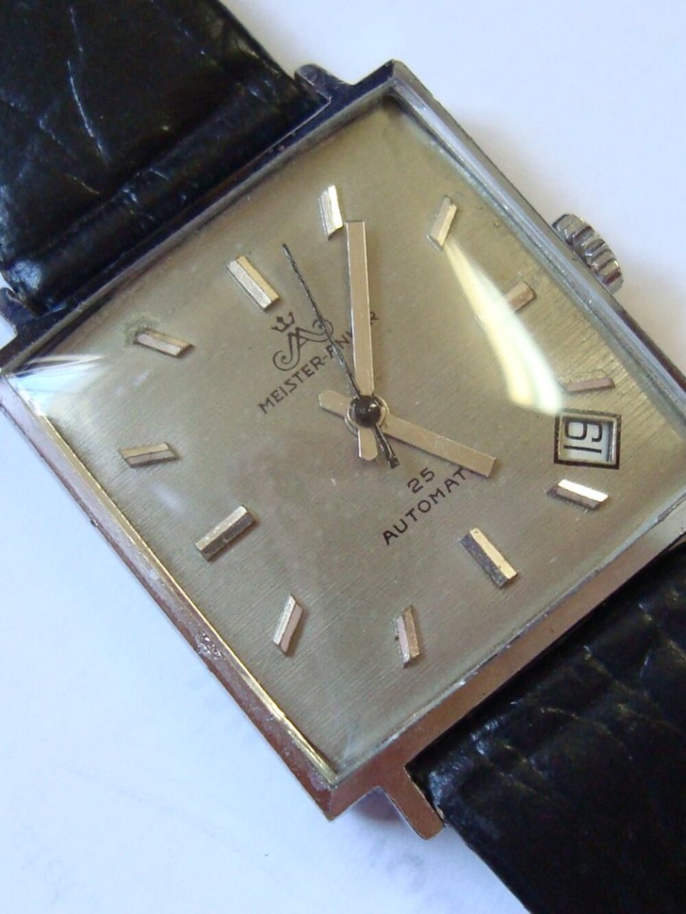 VINATGE AUTOMATIC MEISTER ANKER 25 JEWELS ,RUN GREAT